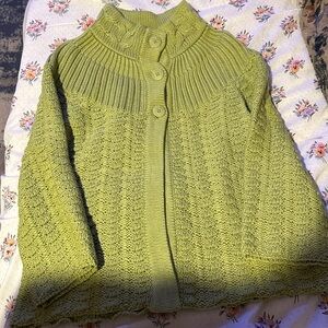 Chunky Leo & Nicole Knit Green Cardigan 
SZ L